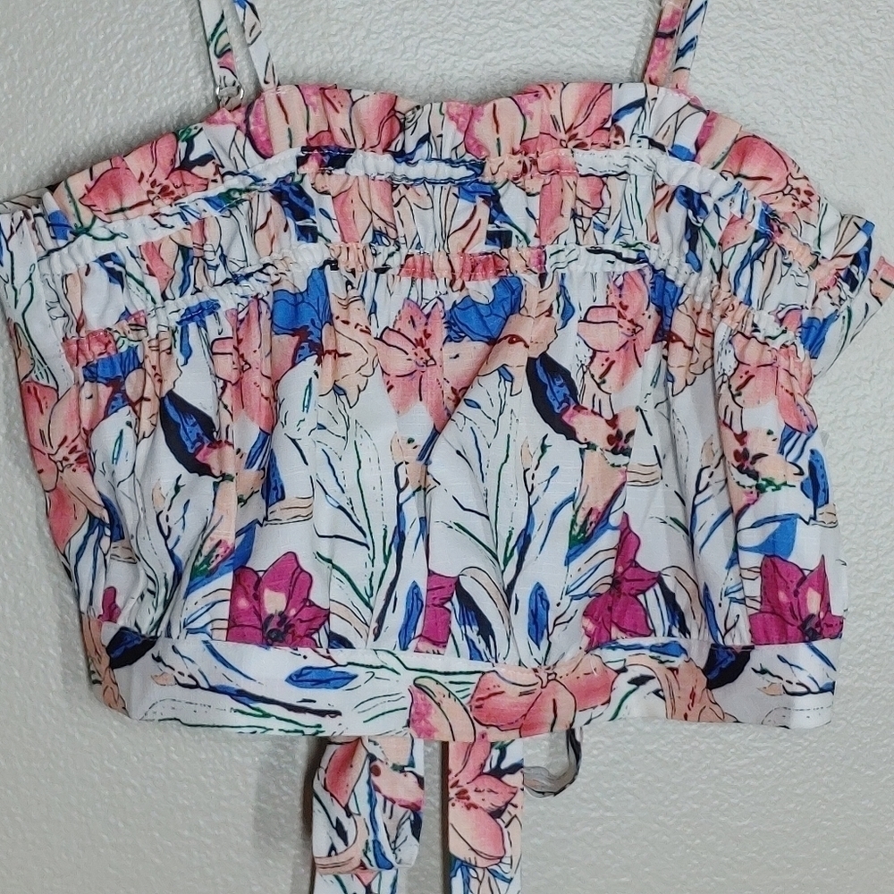 NWOT L'Atiste Floral Tie Back Crop Top Small - Picture 3 of 10